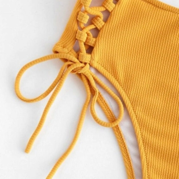Yellow High-Rise Two Piece Bikini small 💛 - Picture 4 of 9